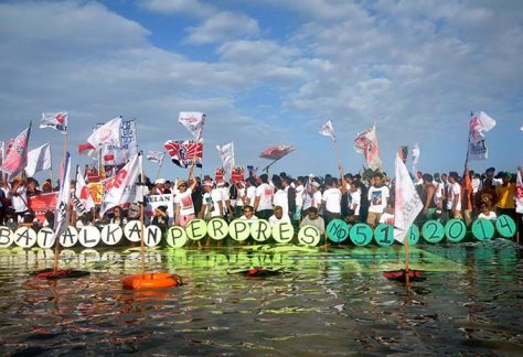 Aksi "Pesisir Bergerak" menolak rencana reklamasi Teluk Benoa.