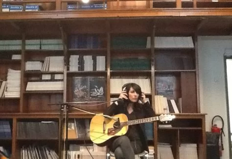 LaGrandeSophie-guitar