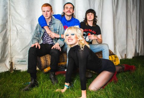 AmylandtheSniffers-NME